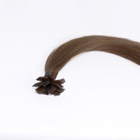 Extensions à la kératine - Couleur #08 (Blond clair Majirel 8)