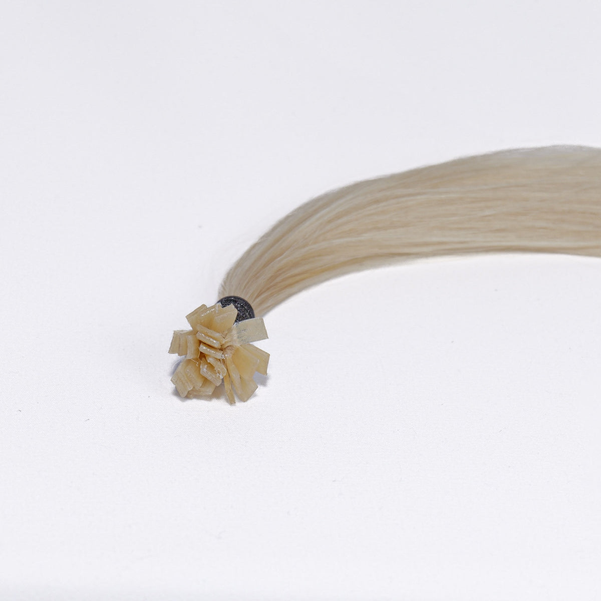 Extensions à la kératine - Couleur #60 (Blond polaire)